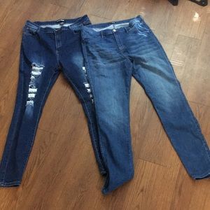 2 pairs of High waisted jeans